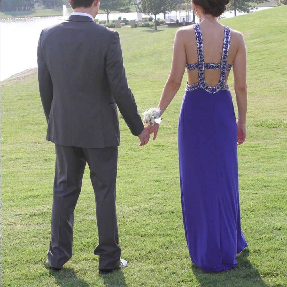 Prom Dress - Picture 7 of 8